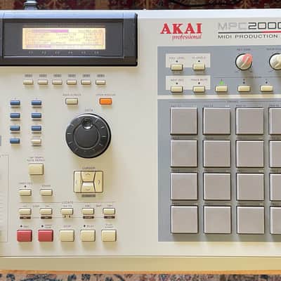 Akai MPC2000XL MIDI Production Center 2000 - 2005 - Grey