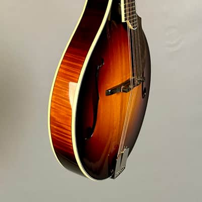 Eastman MD605-SB Sunburst Acoustic-Electric Mandolin image 3