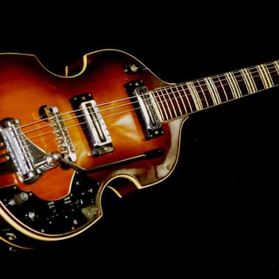 Hofner 459 VTZ 1967 Sunburst. Violin 6 string guitar. UBER RARE with Vibrato. image 1