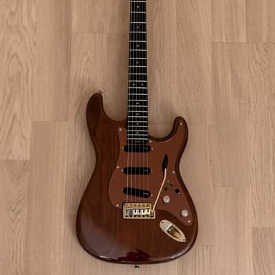 1980s Levinson Blade R4 Vintage S-Style Electric Guitar Walnut w