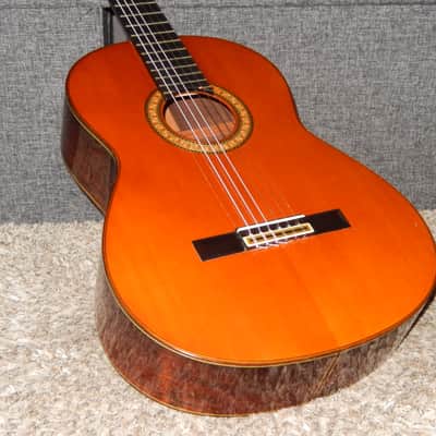 BARGAIN - YAMAHA GC5 1970 - WORLD FINEST CLASS CLASSICAL CONCERT GUITAR - SPRUCE/BRAZILIAN ROSEWOOD image 4