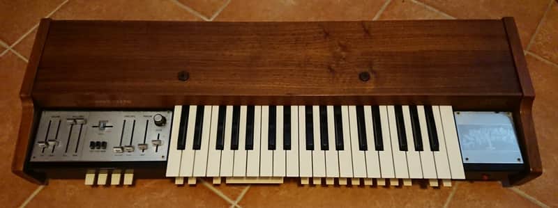 Immagine FARFISA SYNTORCHESTRA Wooden Version VERY RARE Vintage Analog Italian Synth Monophonic /Polyphonic - 1