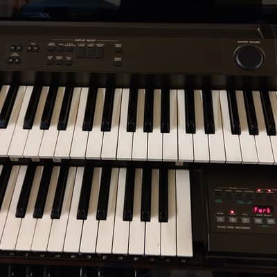 Yamaha Electone EL-40 Organ image 3