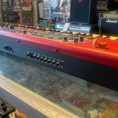 Nord Stage 2 SW73 Compact Semi-Weighted 73-Key Digital Piano 2011 - 2014 - Red image 4
