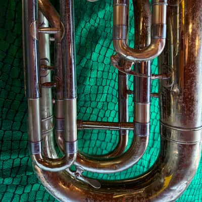 Yamaha YEP-321 4 Valve Euphonium - Lacquer image 19