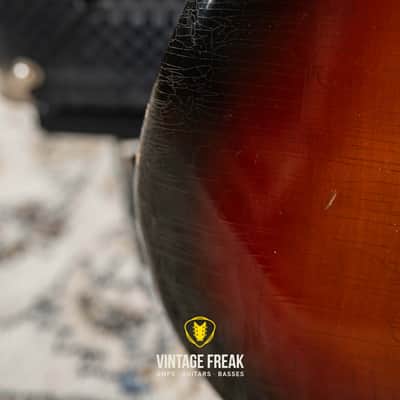 Fender Fullerton Jazz Bass Stacked Knob 80's - Sunburst image 9