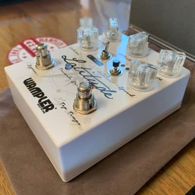 Wampler Latitude Deluxe Tremolo V2 Pedal - MINTY! image 3