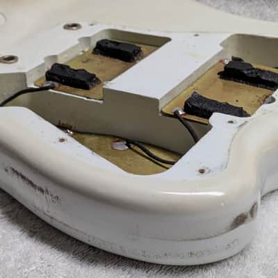 Authentic 1965 Fender JAZZMASTER Body with Vintage Parker BODY-GUARD Shield image 6