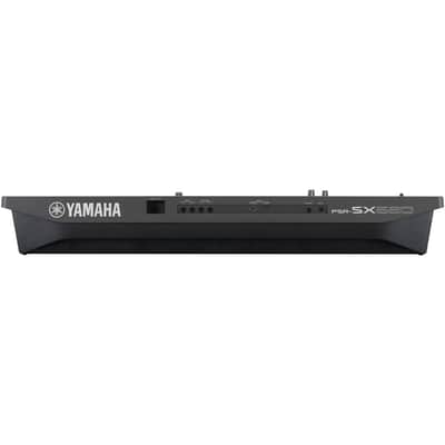 Yamaha PSR-SX620 61-key Arranger Keyboard image 3