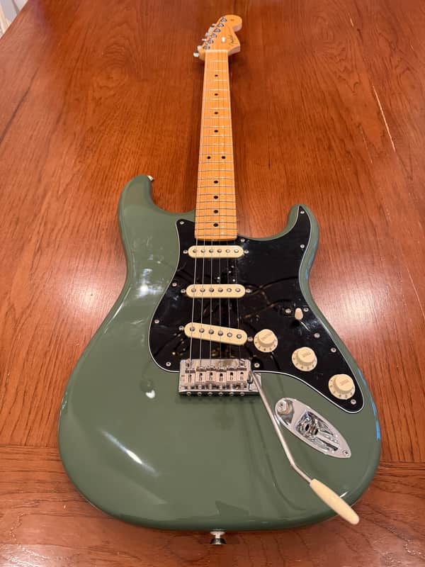 Fender American Professional Stratocaster