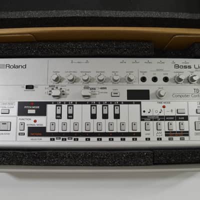 Roland TB-03 Boutique Series Synthesizer Module Bass Line Synthesizer 2016 - Present - Silver