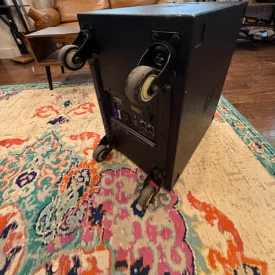 QSC KS112 2000-Watt 12" Active Subwoofer 2010s - Black image 2
