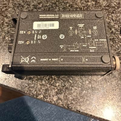 Sound Devices MM-1 Portable Microphone Preamplifier and Headphone Monitor - Black image 5