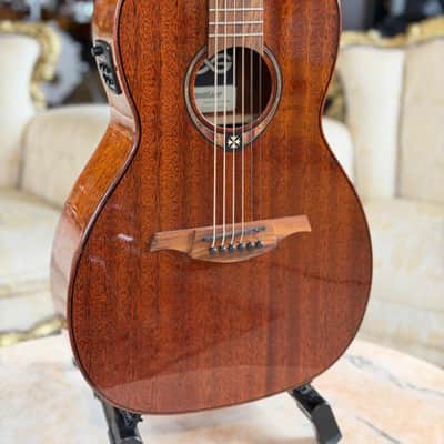 LAG T98PE Tramontane Acustica Parlor Eq image 3