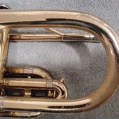 Holton C-602 Collegiate 1971 - laquered brass image 8