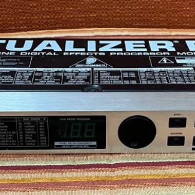 Behringer DSP1000P Virtualizer Pro Signal processor image 1
