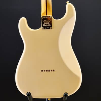 Fender Custom Shop Limited Edition 1954 Hardtail Stratocaster DLX Closet Classic 1-Piece Quartersawn Maple Neck Fingerboard Super/Super Faded Aged Shell Pink image 8