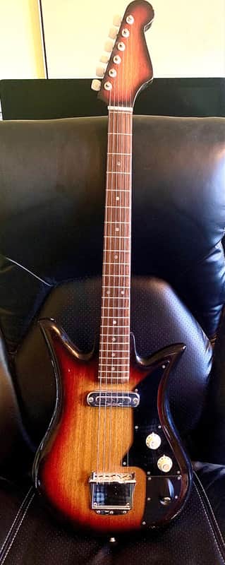 Teisco  E-110 (*a) Early 60's Cherry-Burst "tulip" style image 1