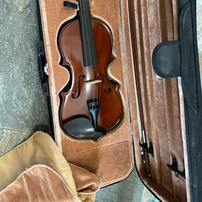 Violin. 4/4 size with case and bow.  Brog brand image 2