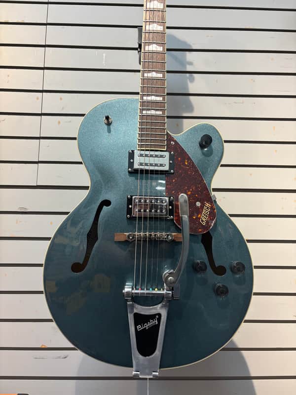Gretsch G2420T Streamliner Hollow Body with Laurel Fretboard, Bigsby image 1