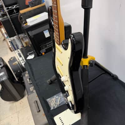 Vintage Squier Strat Stratocaster Electric Guitar Made in Korea For Parts or Repair 1987 image 15