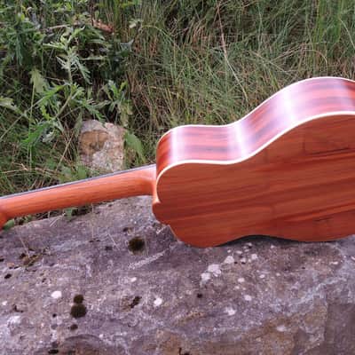 Stoll Guitars Tamino Tenor Ukulele Plum Bild 2