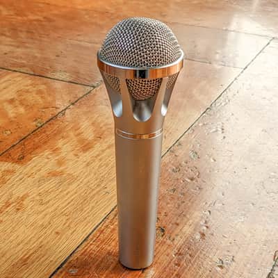 With demo video: Vintage Sennheiser MD416 dynamic vocal mic