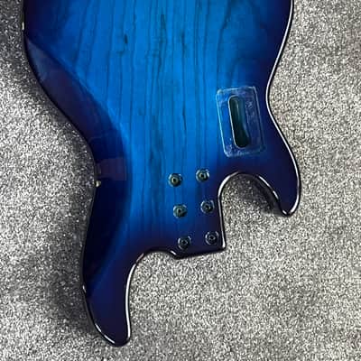 G&L CLF Research L-2500 S750 bass body USA Blueburst ash image 4