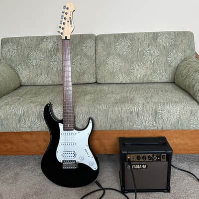 Yamaha Electric Guitar Package - Black image 1