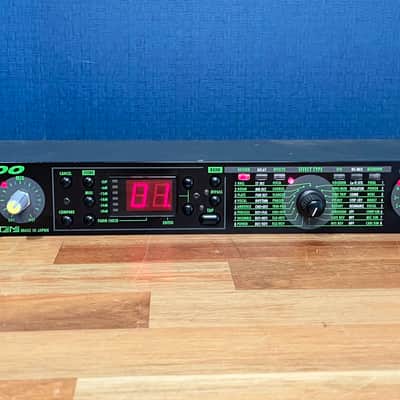 ZOOM RFX-2000 - Gearspace
