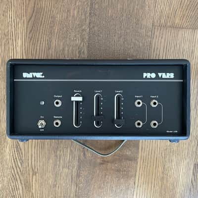 Univox U3R Proverb Spring Reverb & Preamp - Black tolex image 1