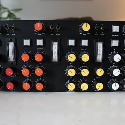 Goly Gravity 25 (Gravity's Rainbow) - 4-Channel Dynamic Porter-Grinder Equalizer with Cross-Compression- 2025 - with MOGAMI XLR CABLES image 1