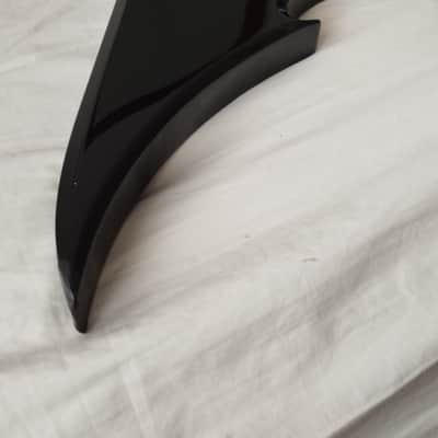 B.C. Rich Beast 2002 Korea - Black Gloss image 3