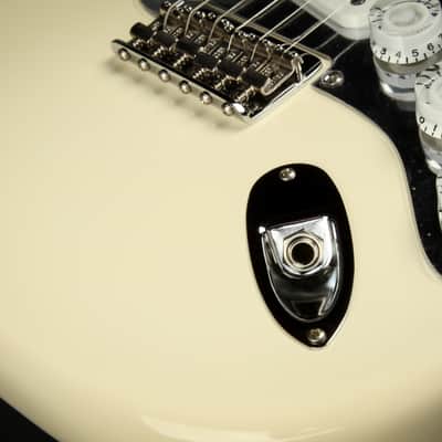 2022 - Fender Nile Rodgers Hitmaker Stratocaster - Olympic White image 16