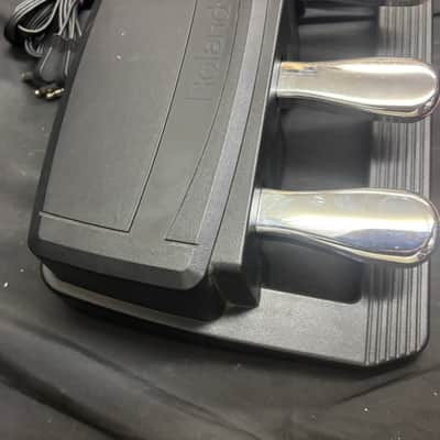 Roland RPU-3 Triple Pedal Unit for Digital Piano Black Tested image 6