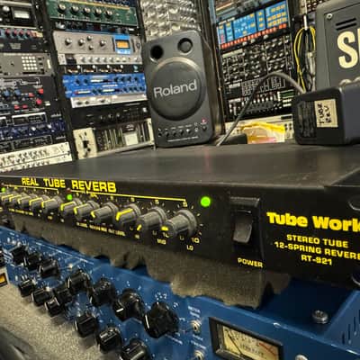 Tube Works RT 921 Stereo Tube 12-Spring Reverb Rack w/AC //ARMENS// image 1