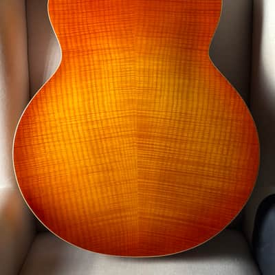 Peerless Cremona 17" Archtop image 4