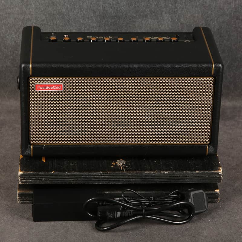Positive Grid Spark 40 Desktop Amp - 2nd Hand (166884) image 1