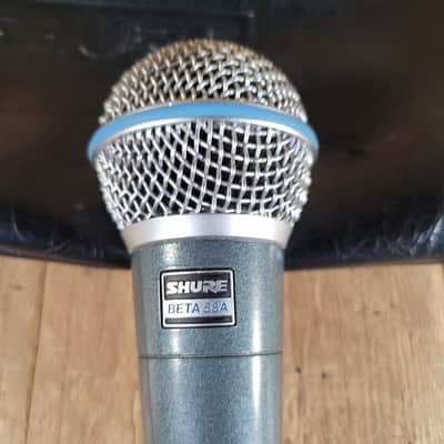 Shure Beta 58A Microphone in Bag, Excellent image 2