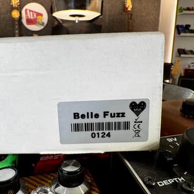 Smart Belle Fuzz Super Limited Edition Made in USA S/N : 0124 image 5
