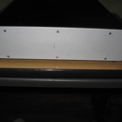 Goldmund Eidos 18D Multichannel Universal SACD player Super Rare Silver image 4