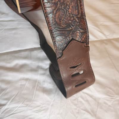 Taylor K24ce.  V-class bracing - Sunburst image 11