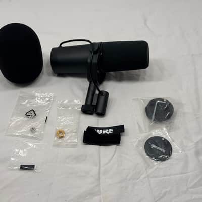 Shure SM7B Cardioid Dynamic Microphone 2001 - Present - Black image 1