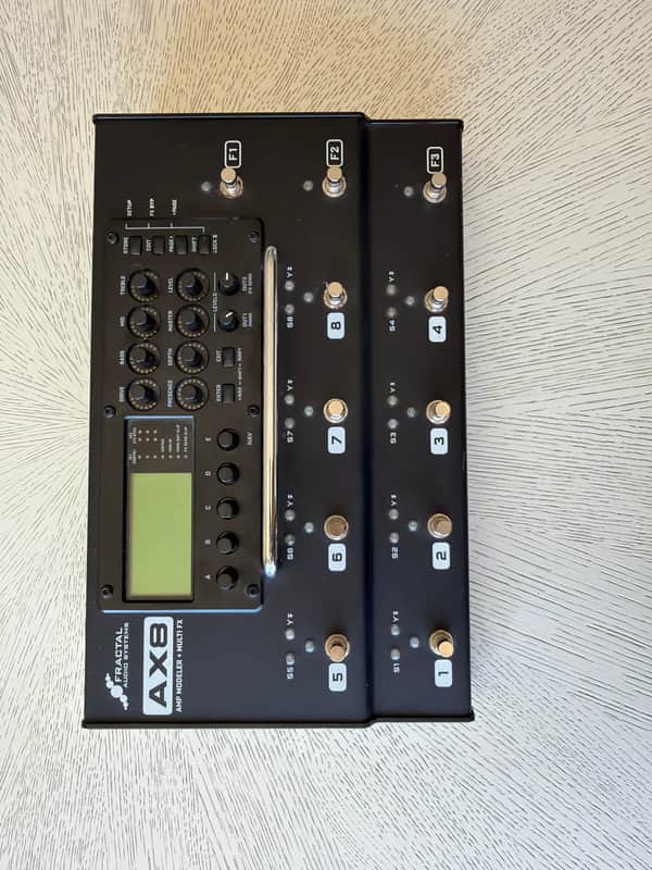 Fractal Audio AX8 - Black image 1