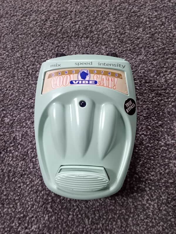 Danelectro Cool Cat Vibe