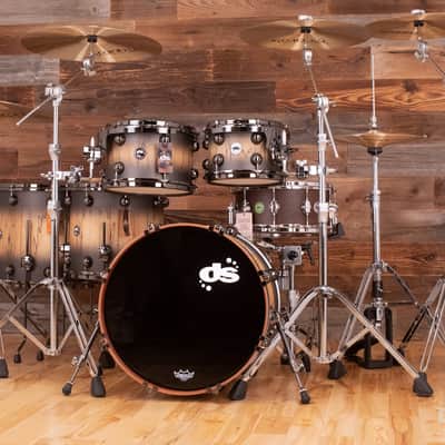DS REBEL CUSTOM SHOP 5 PIECE DRUM KIT, ALL MAPLE SHELL, BLACK TO NATURAL FADE OVER EXOTIC FOSSIL BEECH image 10