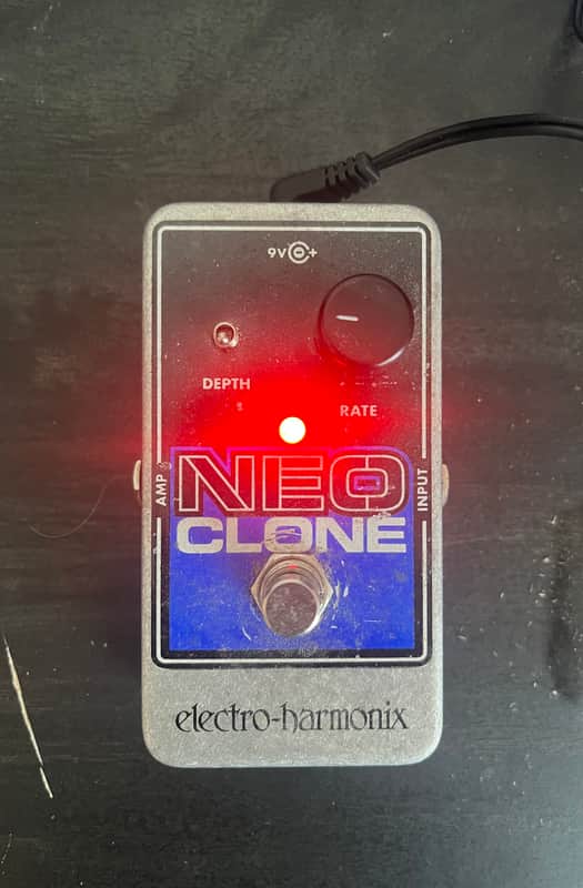 Electro-Harmonix Neo Clone Analog Chorus 2010 - Present - Black / Blue image 1