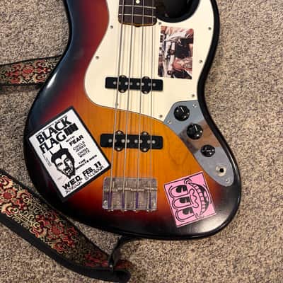 Fender American Series Jazz Bass with Rosewood Fretboard 2000 - 2007 3-Color Sunburst image 2