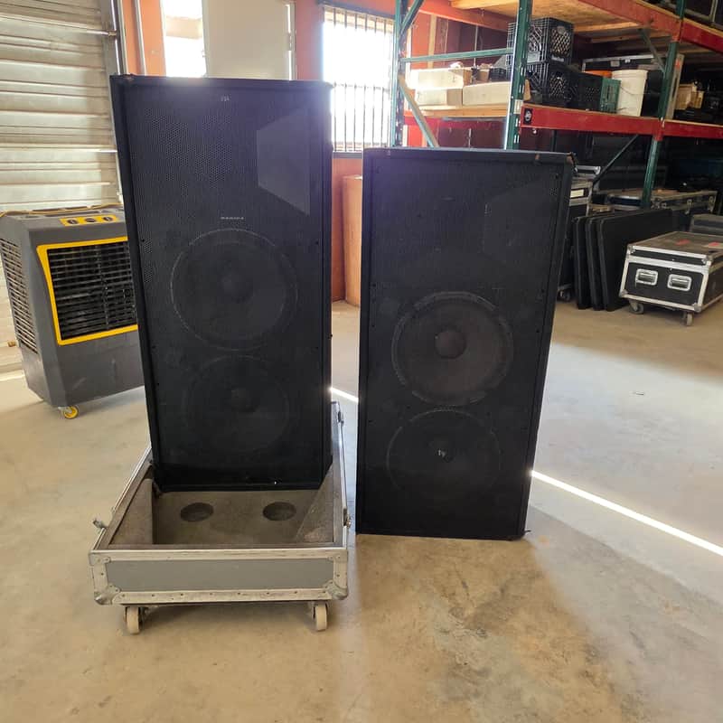 Renkus-Heinz 1990-2000 4 tops 2 subs with cases and amps included imagen 1