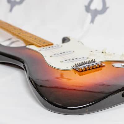Daion Performer Series 500YB - Yellow Sunburst - Stratocaster image 17